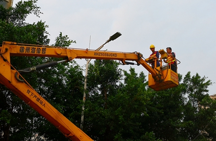 新湖一路新設路燈
