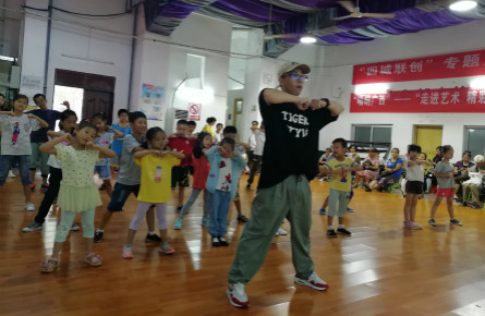 市群藝館公益培訓班開班