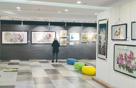 展出書(shū)畫(huà)作品