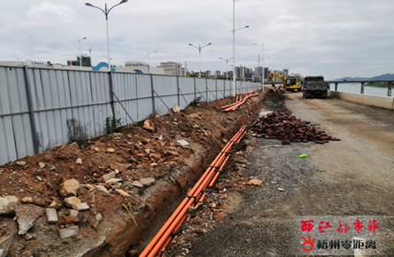 紅嶺三號路鋪設地下管網