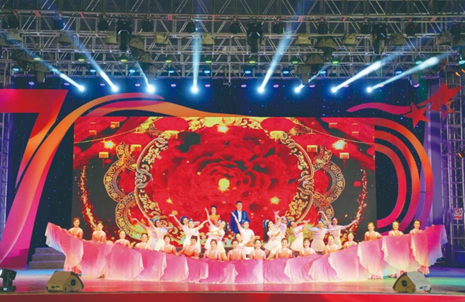 群眾文化優秀節目展演精彩上演