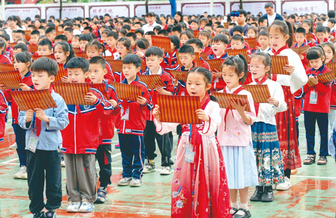 誦讀古文傳承國學經典