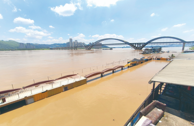 西江洪峰安全過境