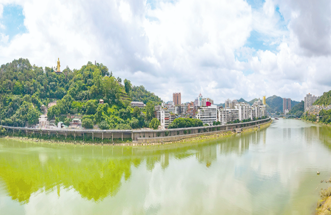 水位回落江水復清