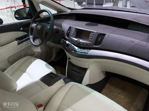 30萬的電動車 比亞迪E6純電動車9月上市